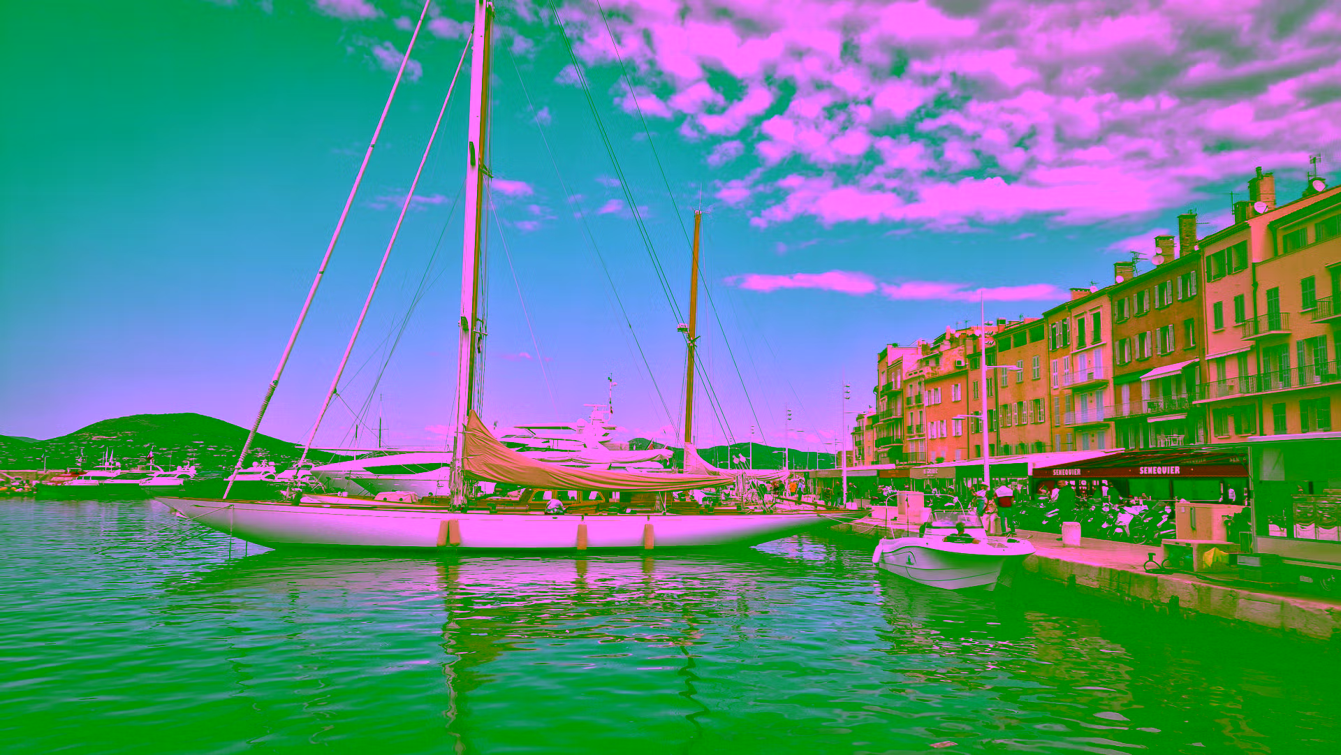 Saint-Tropez Vieux-Port — private transfer from Monaco to Saint-Tropez